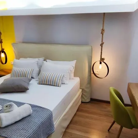 Lefkas & Suites Lefkada City