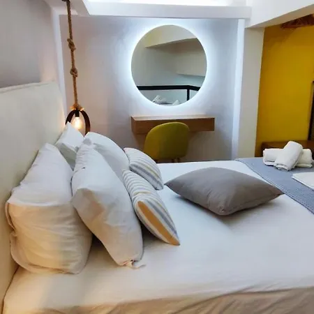 Lefkas & Suites Lefkada City