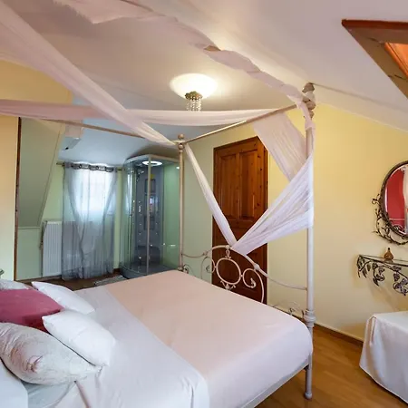 Lefkas & Suites Apartment
