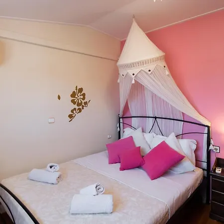 Lefkas & Suites Lefkada City