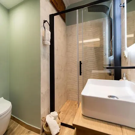 Lefkas & Suites Apartment